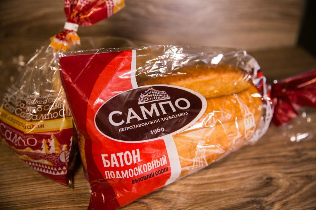 Из чего же, из чего же, из чего же, сделаны наши батоны, из муки и масла, из дрожжей и соли… — ТЦ «Добрыня», Петрозаводск